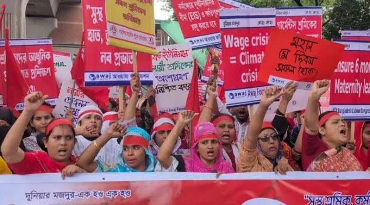 শিল্পকারখানায় কাজের পরিবেশ অত্যন্ত কঠিন ও অমানবিক, নেই শ্রমের যথাযথ মূল্যায়ন